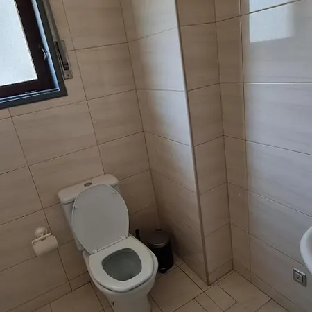 Goncalo Sampaio Apartment *