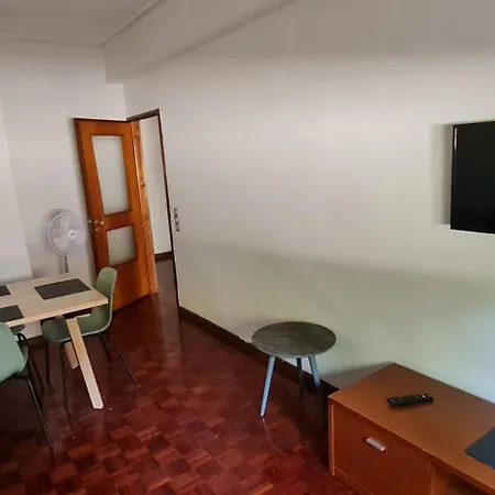 Goncalo Sampaio Apartment