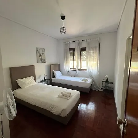 Goncalo Sampaio Apartment Porto